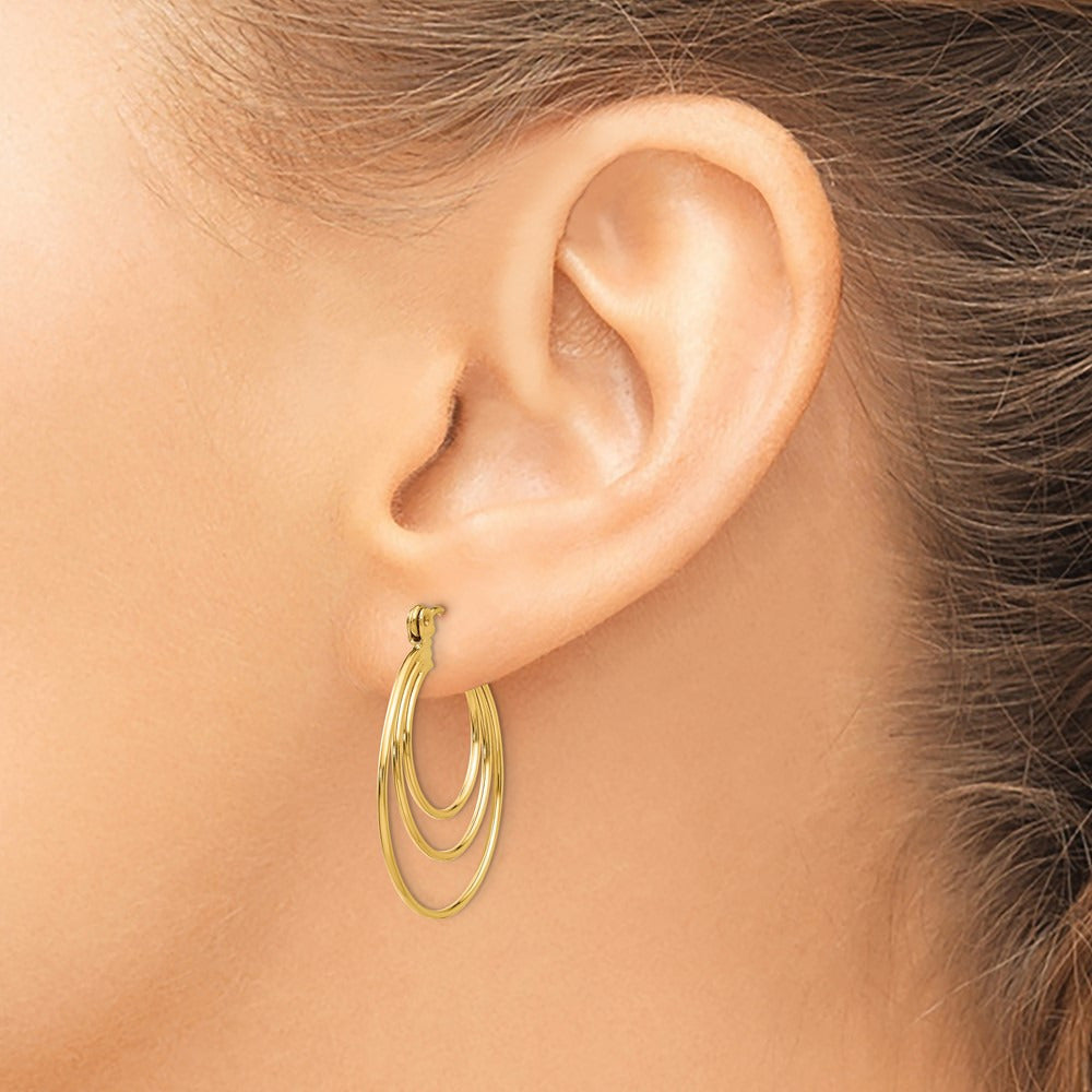 Polished Circles Hoop Earrings — photo set