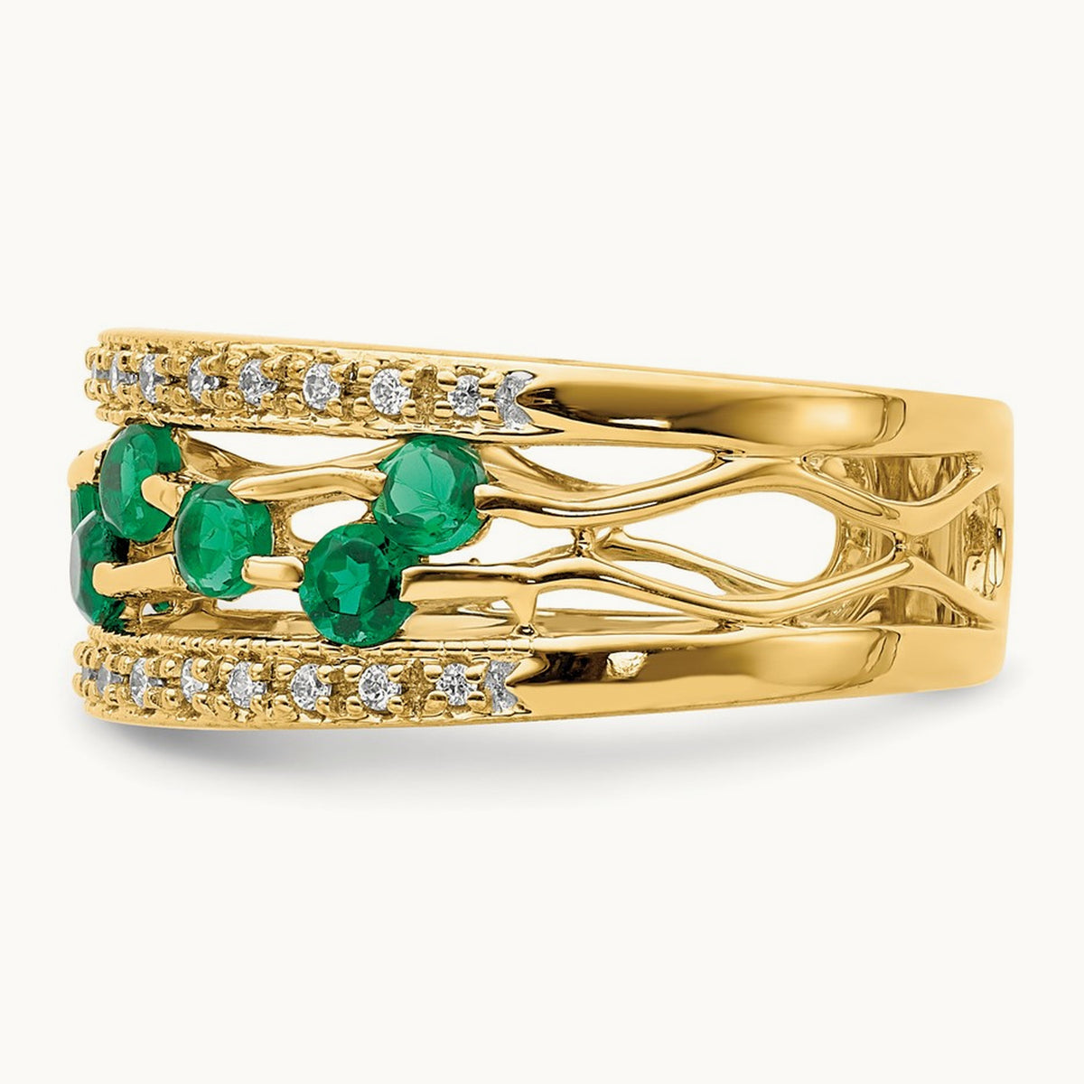 Emerald and Diamond Ring — photo set