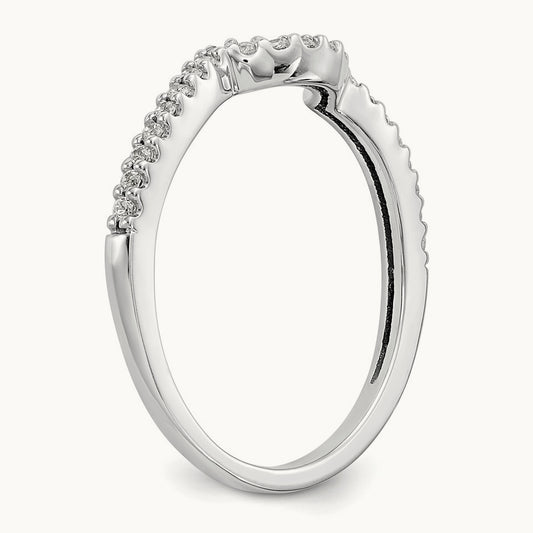 Concaved Band, 0.15 ct tw Lab-Grown Diamond