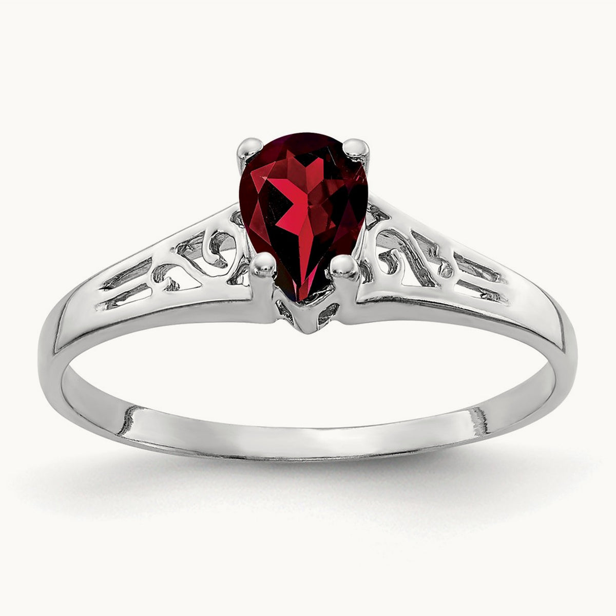 Pear Garnet ring — photo set