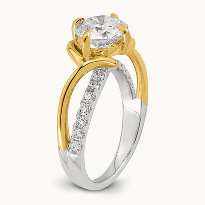 14ktt Certified Round Center Lab Grown Diamond VS+ F+ Ring