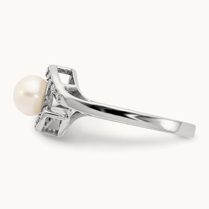 FW Cultured Pearl AA Diamond ring, 5.5mm, 14K White Gold