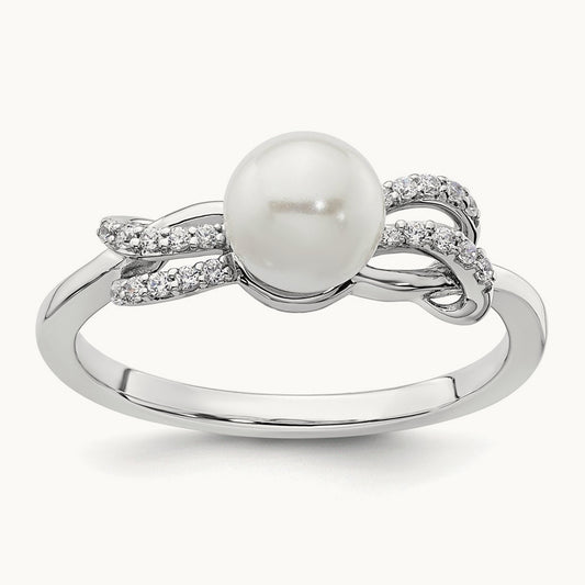 Polished Diamond and Pearl Fashion Ring — photo set