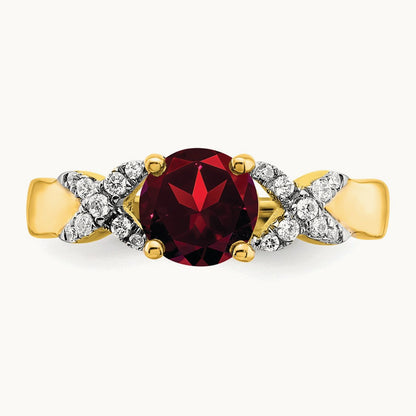 Garnet and Diamond Ring — photo set
