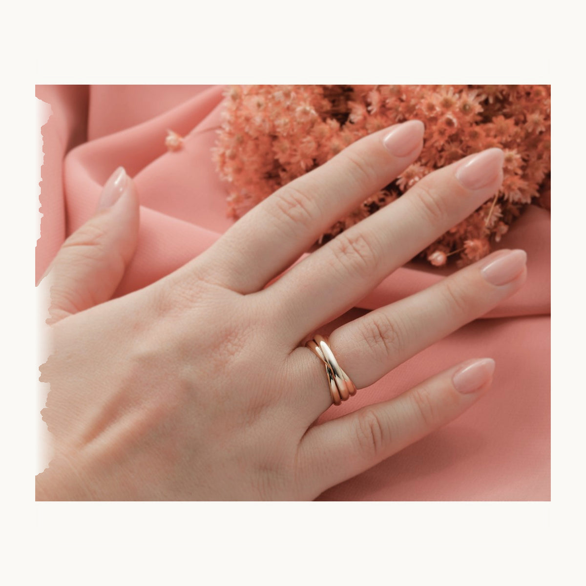 Polished Rolling Ring — 14K Yellow Gold