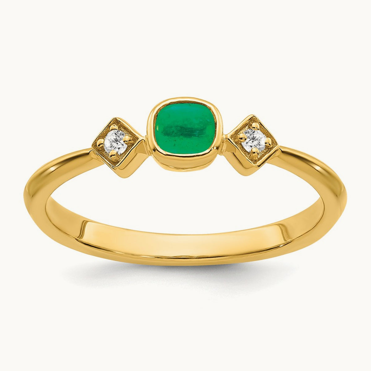 Emerald and Diamond Ring — photo set