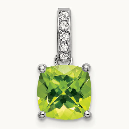 Cushion Peridot and Diamond Pendant — photo set