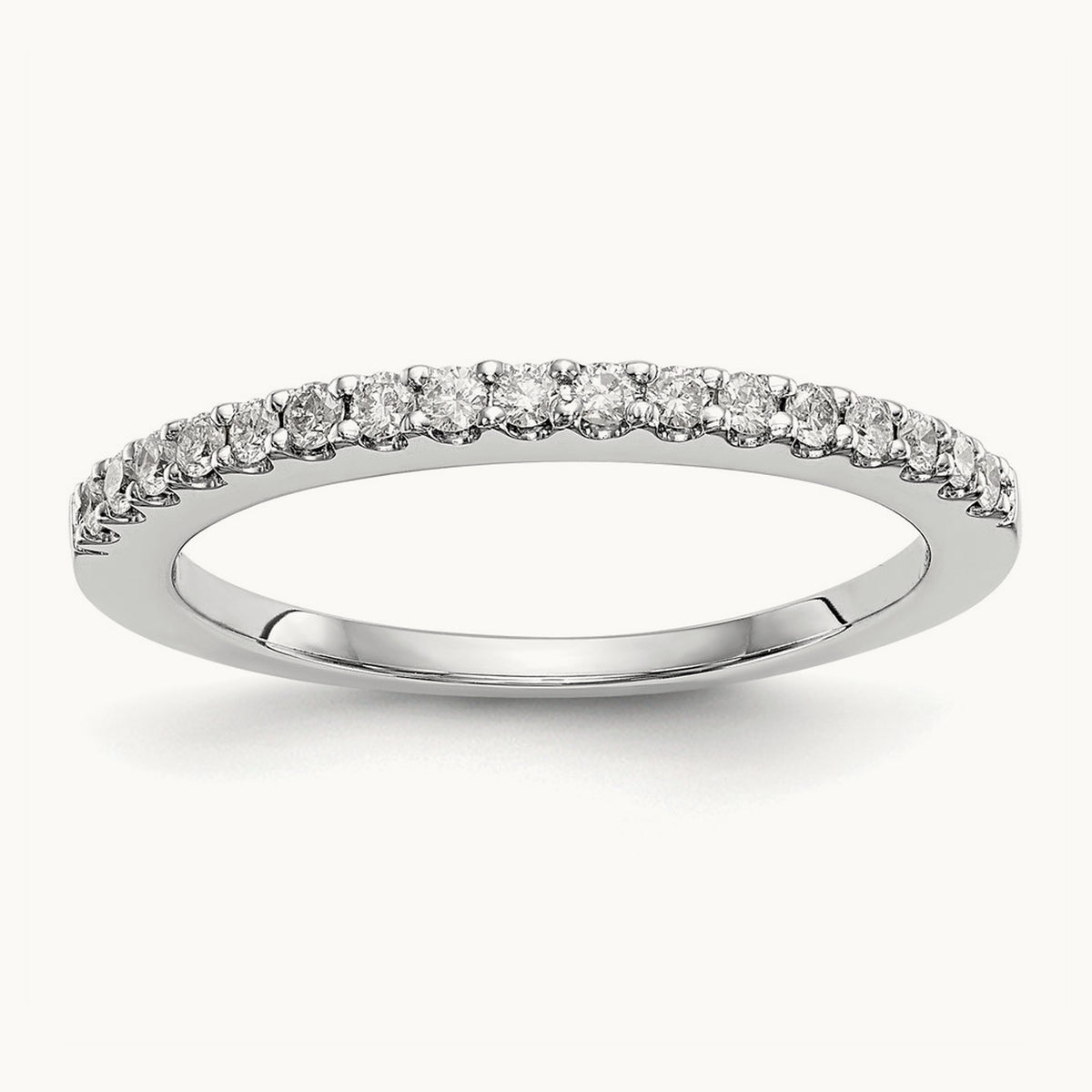 Band, 0.25 ct tw Lab-Grown Diamond