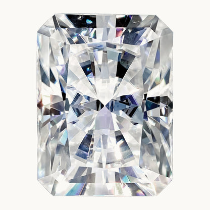 7x5mm Emerald Radiant Cut Pure Light D-E-F Moissanite