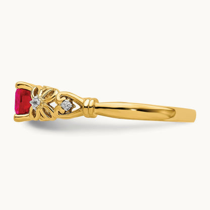 Polished Ruby and Diamond Ring — photo set