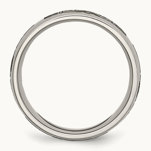 Brushed Claddagh Laser Design Band — photo set