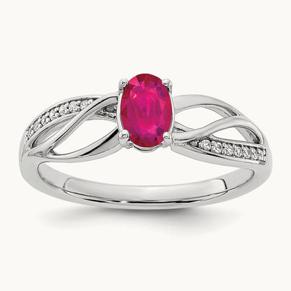 Polished Ruby and Diamond Ring — photo set