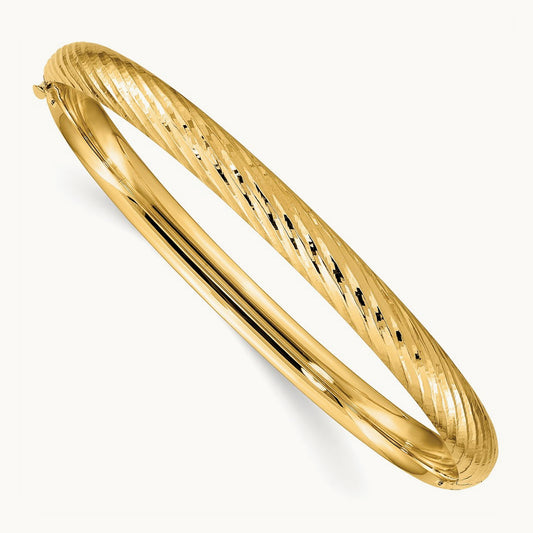 4/16 Textured Hinged Bangle — 14K Yellow Gold