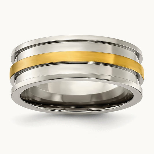 Polished with Yellow IP-plated Center Band, 8.00mm, Titanium