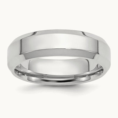 Polished Beveled Edge Wedding Band, 5mm, Platinum