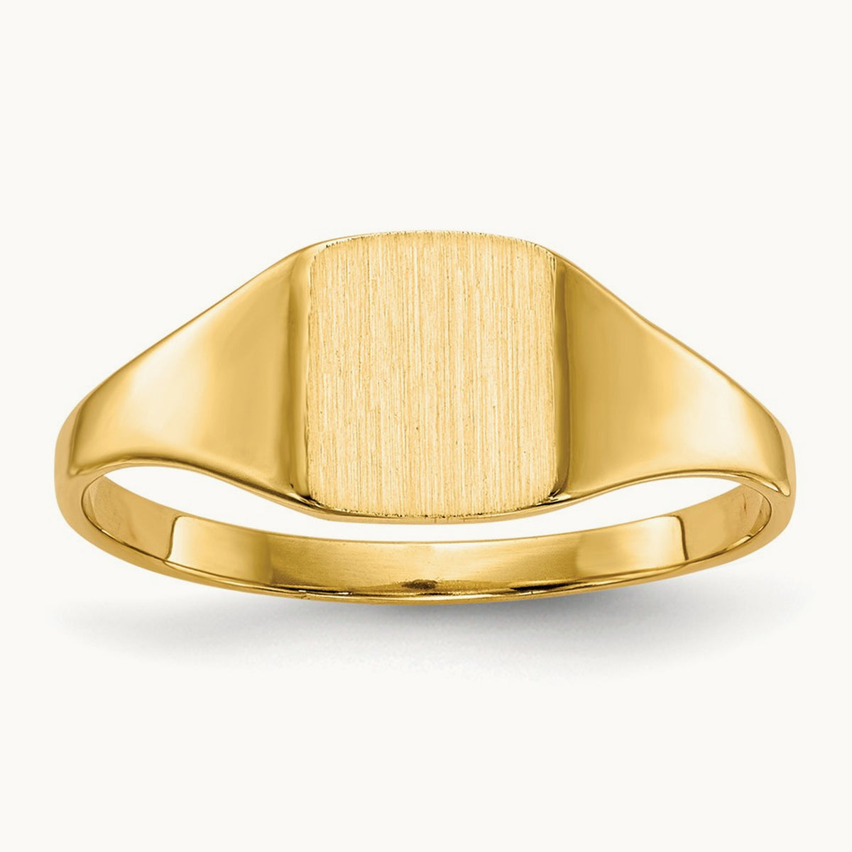 6.5x7. Closed Back Signet Ring, 0mm, 14K