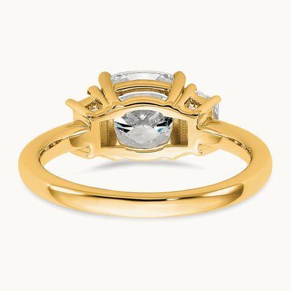 Cushion & 1/2 Moon Engagement Ring, 1.25-3.75 ct tw Lab-Grown Diamond — 2 1/2 ct, 14K Yellow Gold