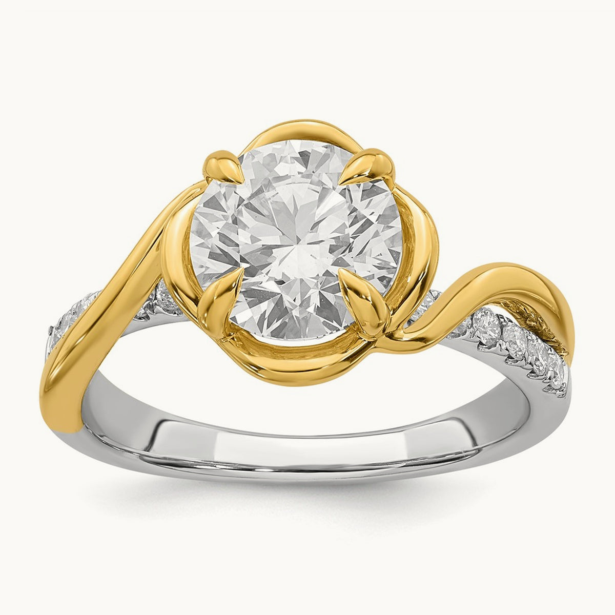 14ktt Certified Round Center Lab Grown Diamond VS+ F+ Ring