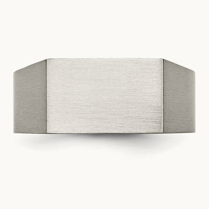Brushed and Polished Signet Ring — photo set