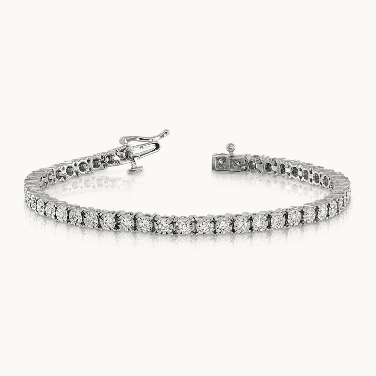 Illusion Setting Diamond Bracelet — 14K White Gold