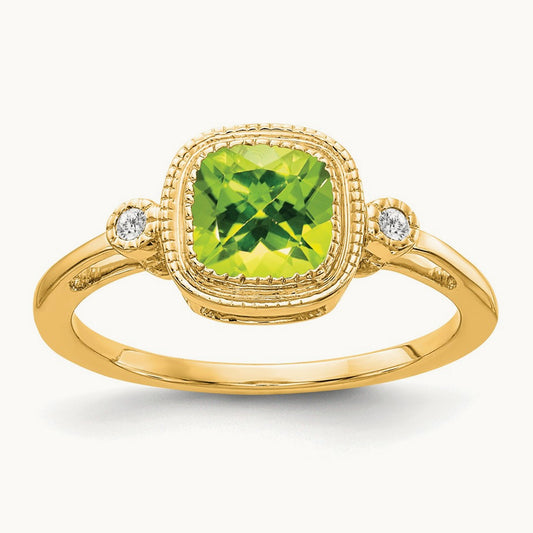 Cushion Peridot and Diamond Ring — 14K Yellow Gold, 7