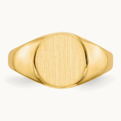 9.5x8. Closed Back Signet Ring, 5mm, 14K