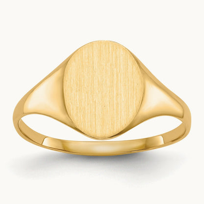 8.5x10. Closed Back Signet Ring, 0mm, 14K