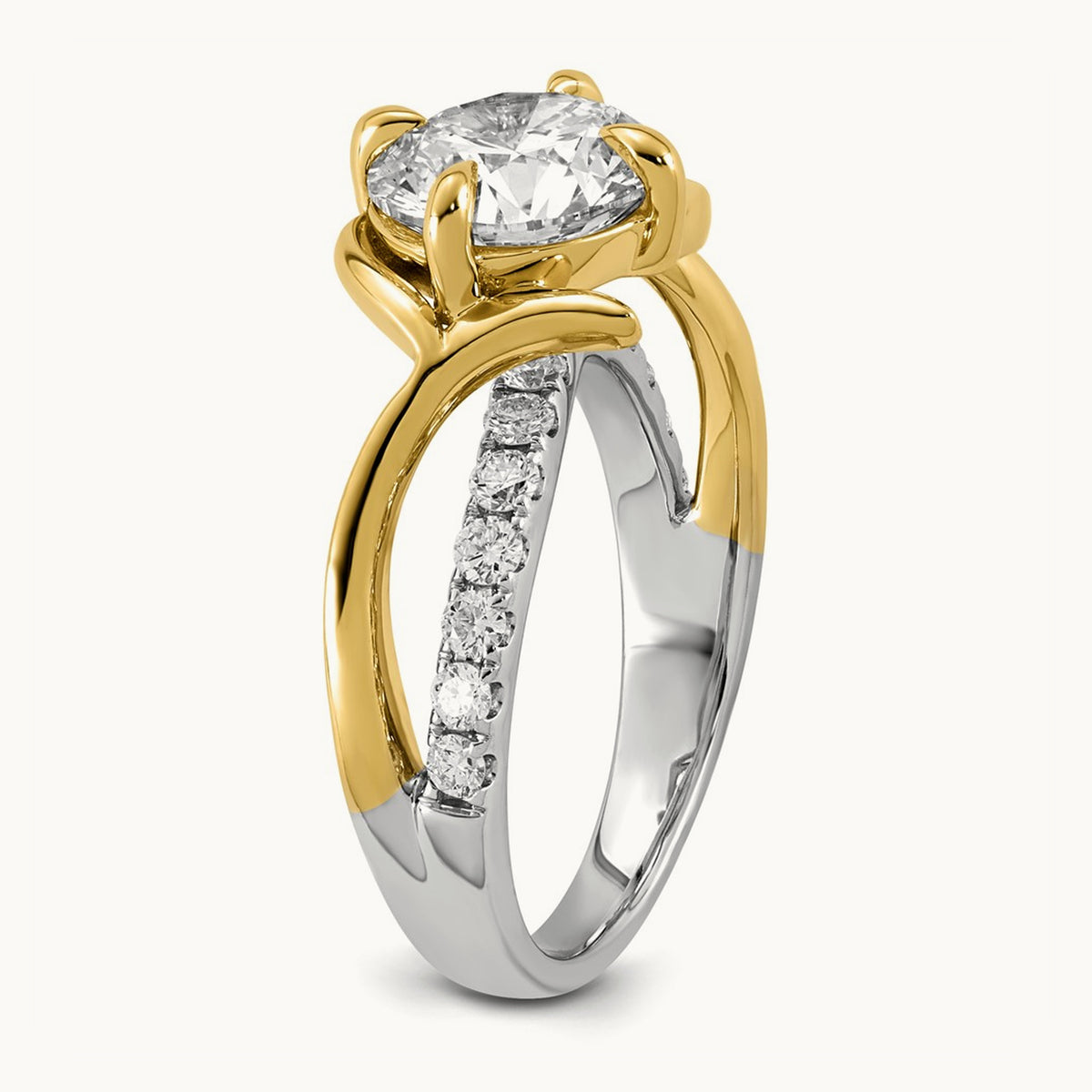 14ktt Certified Round Center Lab Grown Diamond VS+ F+ Ring