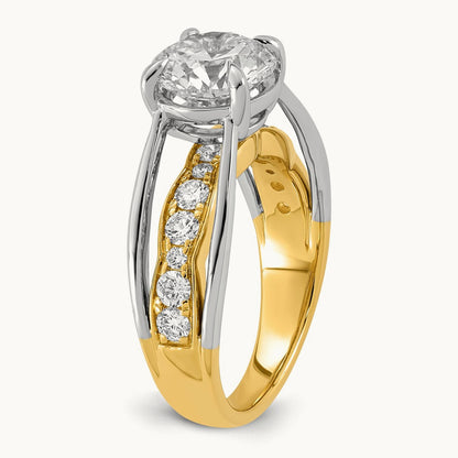 14ktt Certified Round Center Lab Grown Diamond VS+ F+ Ring