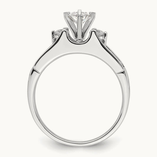 Engagement Ring, 5/8 ct Lab-Grown Diamond