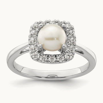 June Birthstone Freshwater Cultured Pearl Halo Ring, 0.25 ct tw Lab-Grown Diamond