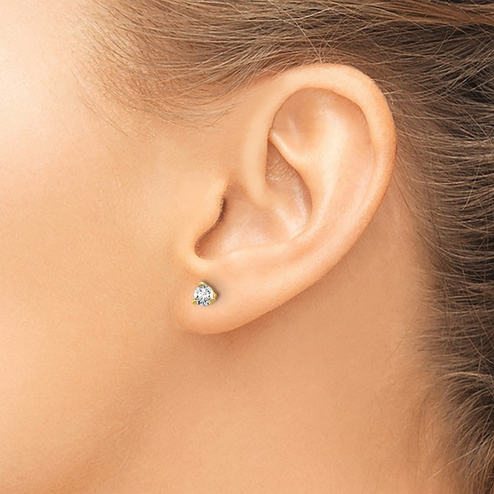Round Stud Earrings, 0.10-6.00 ct tw Lab-Grown Diamond — 1/3 ct, 14K Yellow Gold