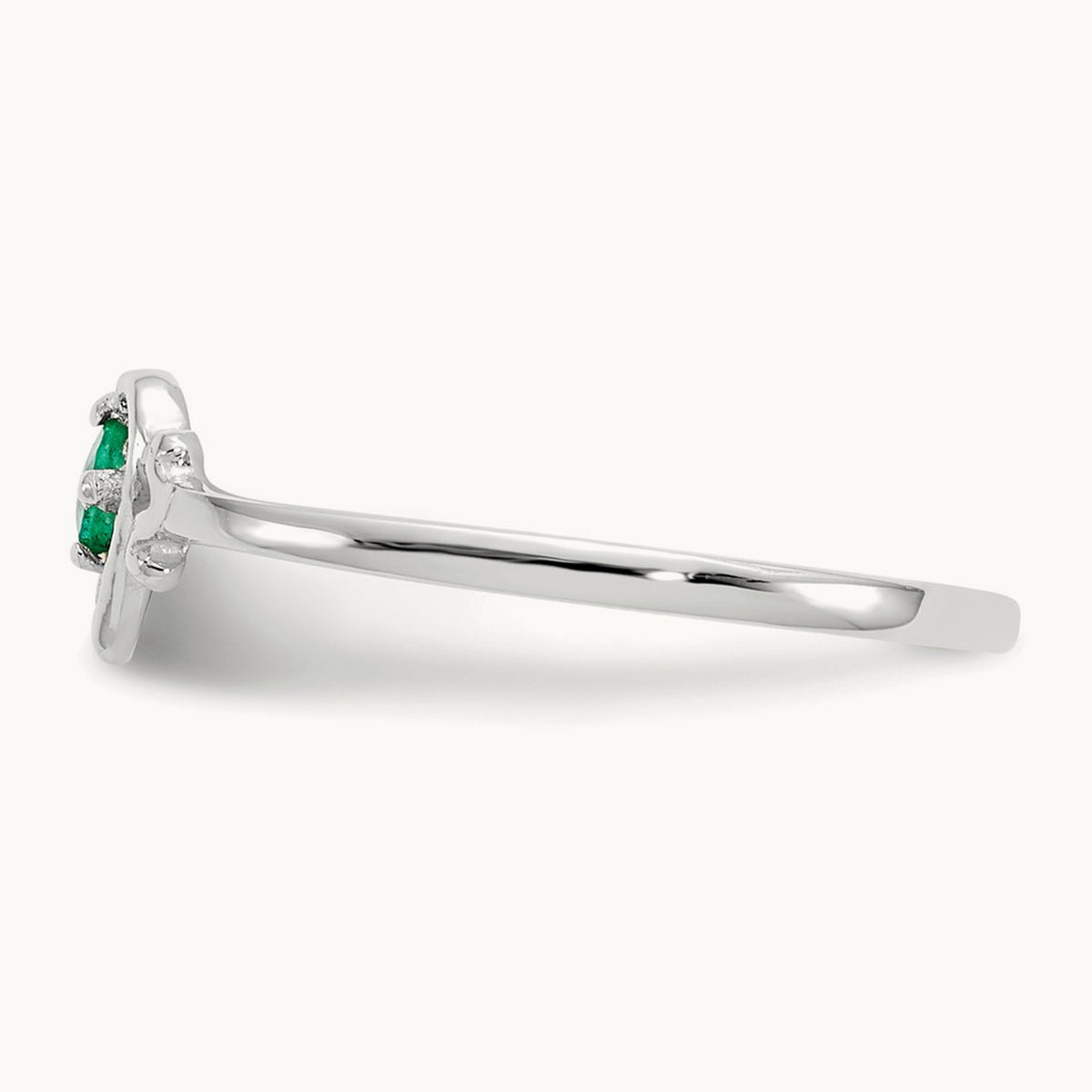 Emerald Birthstone Heart Ring — 14K White Gold, 7