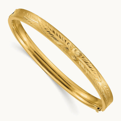 4/16 Oversize Diamond-cut Concave Hinged Bangle Bracelet, 14K