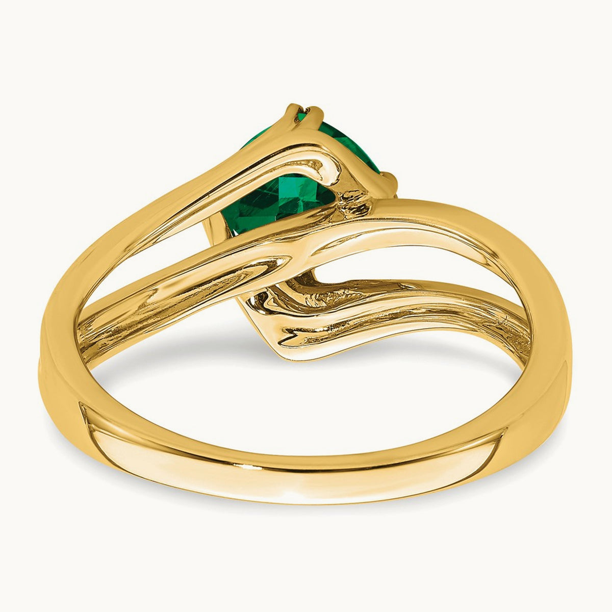 Created Emerald and Diamond Ring — photo set