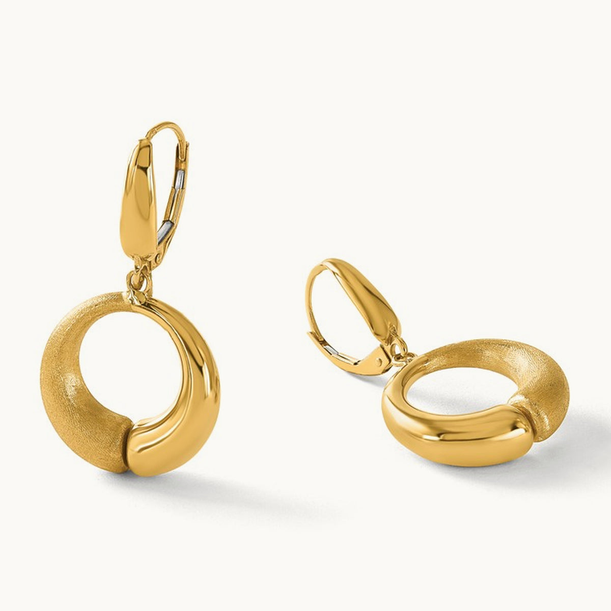 Polished and Brushed Circle Leverback Earrings, 14K — Leslie's