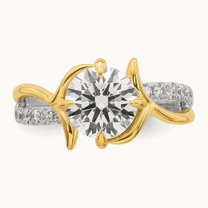 14ktt Certified Round Center Lab Grown Diamond VS+ F+ Ring