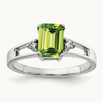 7x5mm Emerald Cut Peridot AA Diamond ring, 14K White Gold