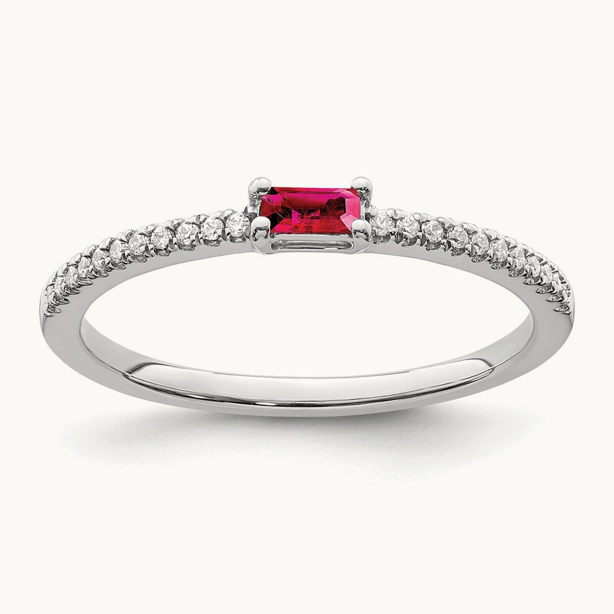 Polished Ruby and Diamond Ring — photo set