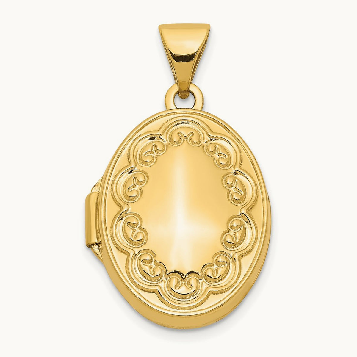 Scroll Oval Locket — photo set