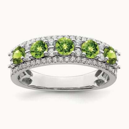 Polished Peridot and Diamond Ring — photo set