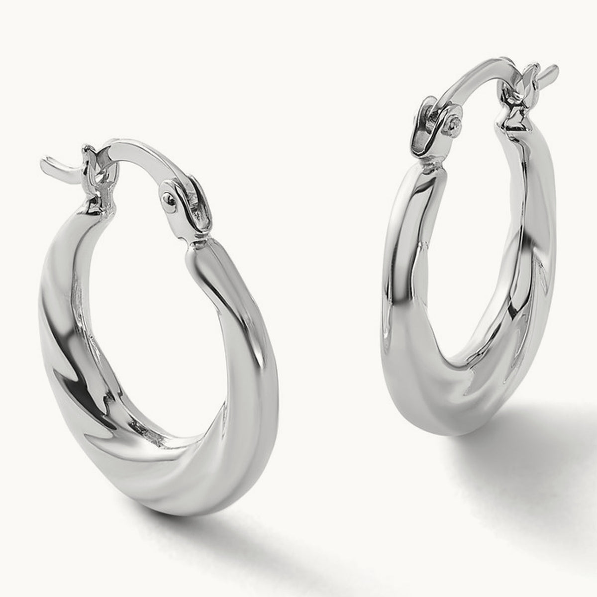 Polished and Grooved Hoop Earrings, 10K White Gold — Leslie's