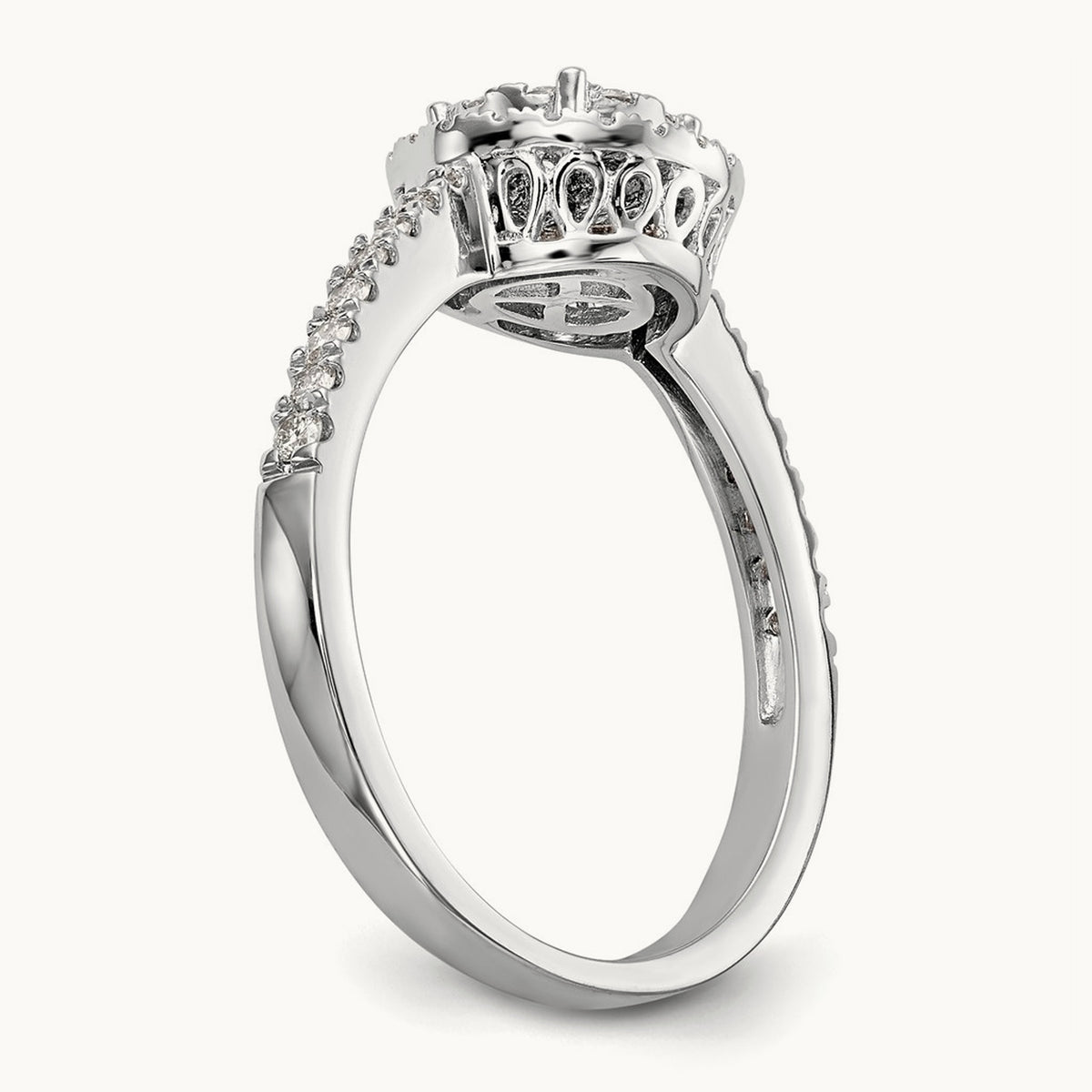 Cluster Engagement Ring — VS/SI (Great), 7
