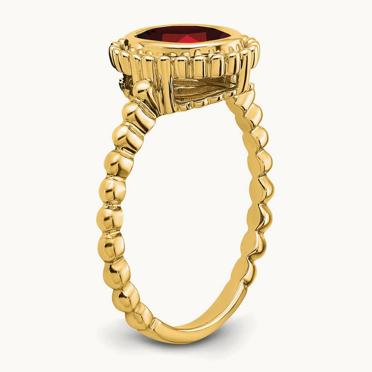 Oval Garnet Ring — 14K Yellow Gold, 7