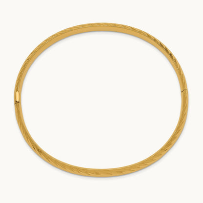 4/16 Textured Hinged Bangle — 14K Yellow Gold