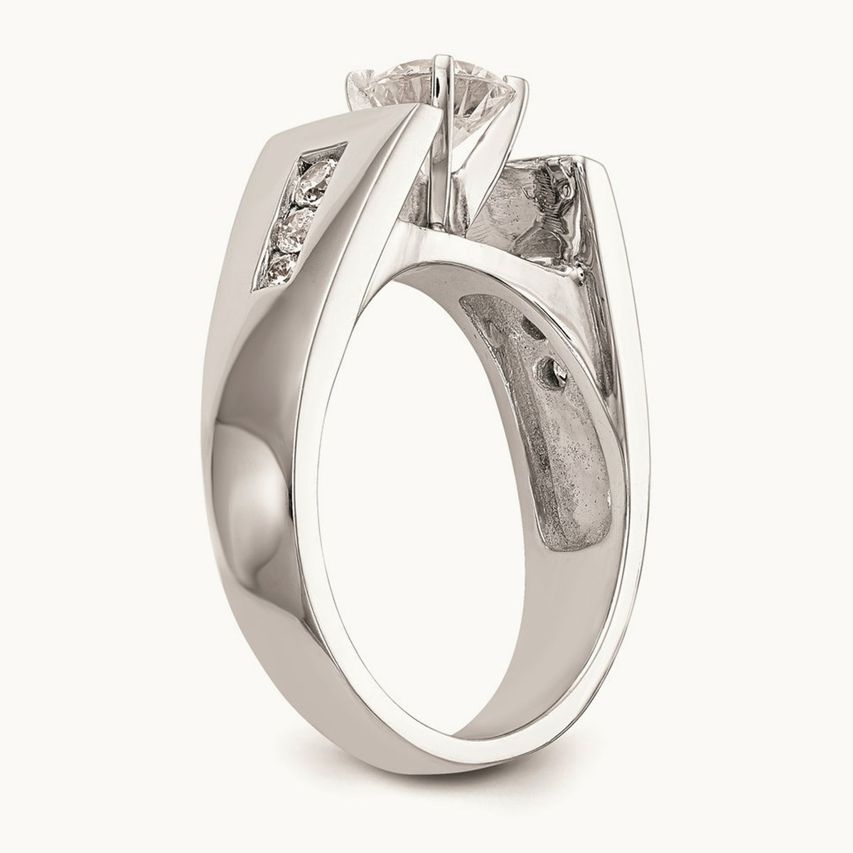 Peg Set Engagement Ring Mounting