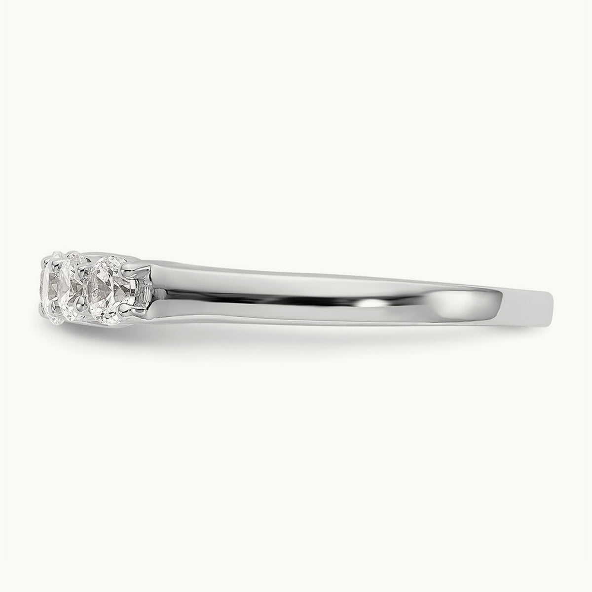 Trellis 7-Stone Band — 7/8 ct, 7