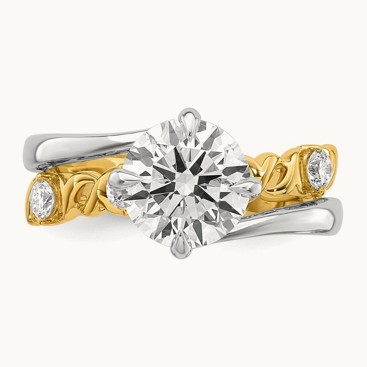 14ktt Certified Round Center Lab Grown Diamond VS+ F+ Ring