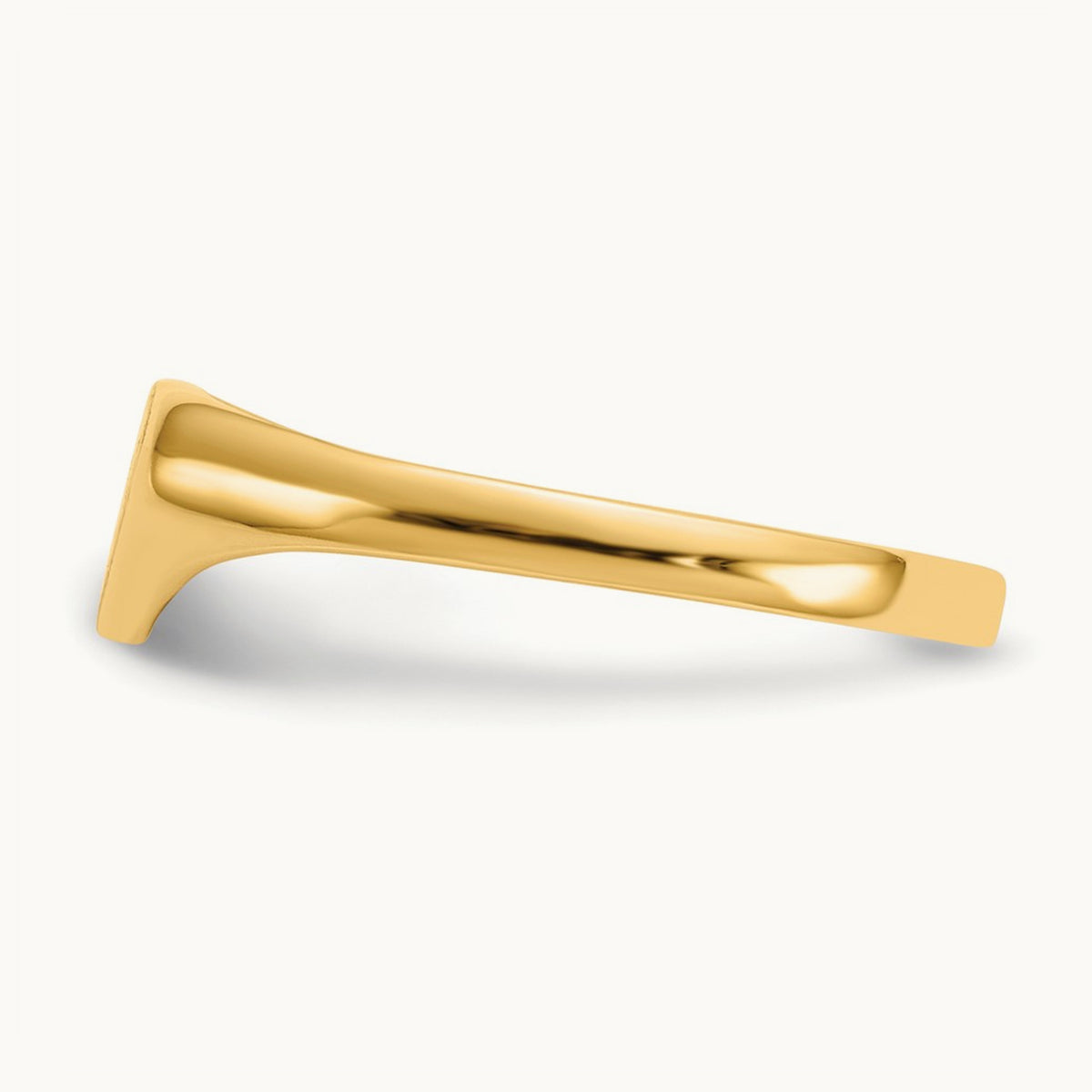 Closed Back Heart Signet Ring — 14K Yellow Gold, 7.5x5.5mm, 6