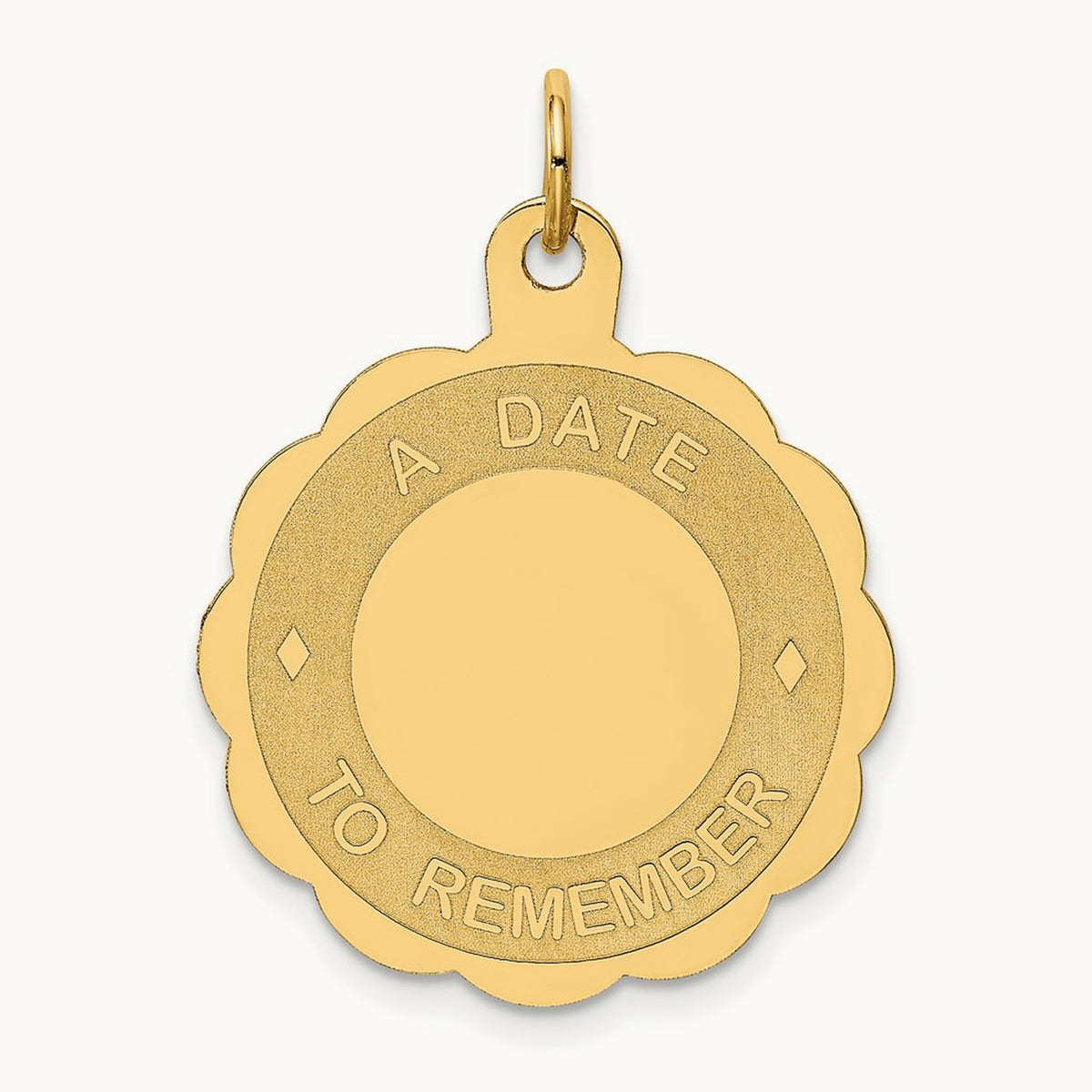 A DATE TO REMEMBER Disc Charm — photo set